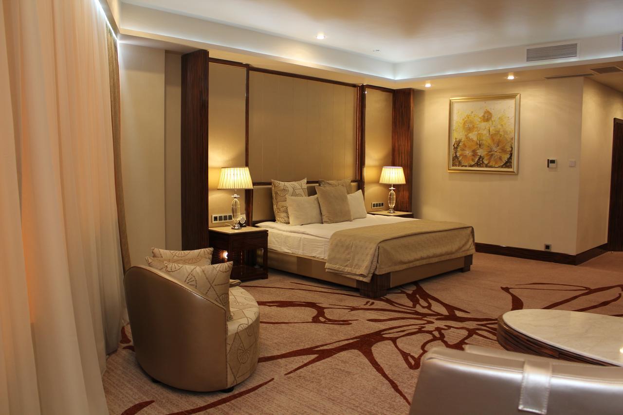 Boutique Hotel Health Club&Spa Grand Prix 아스타나 외부 사진